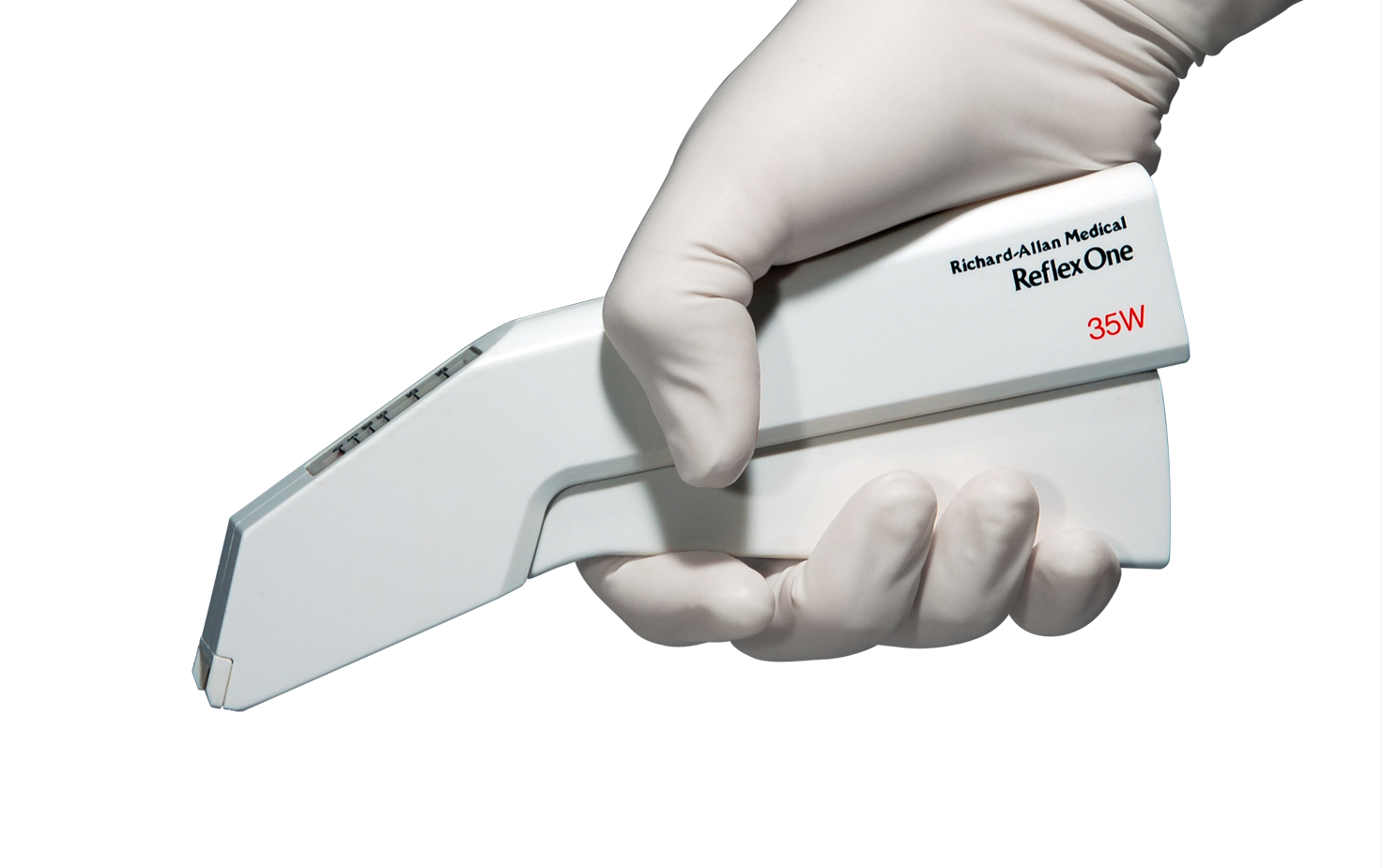 RA skin stapler 0071A2-crop2_MB